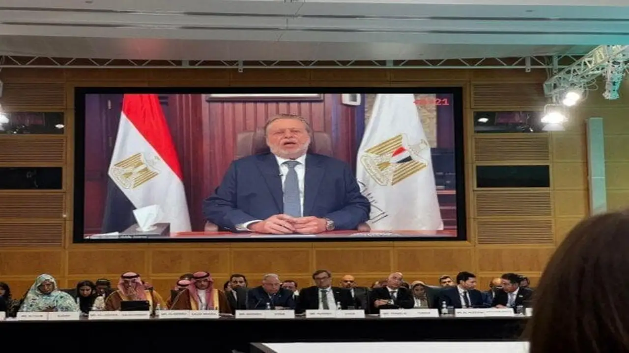 البنك المركزي يؤكد مواصلة سياسة سعر الصرف المرن لمواجهة الصدمات الخارجية الاقتصادية